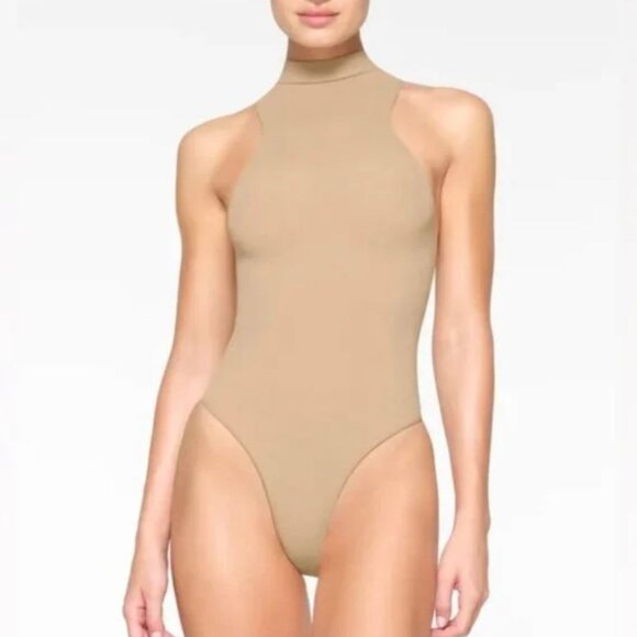 Skims Seamless Sculpt High Neck Thong Bodysuit - Picture 1 of 6